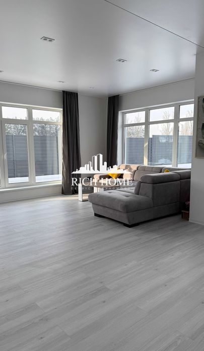 Унікальна пропозиція! Сучасний будинок, басейн з підігрівом, 8 соток