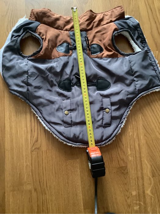 Ubranko dla psa. Wymiary podane na zdjeciach.