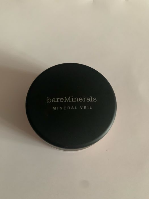 Мінеральна пудра-вуаль bare Minerals..