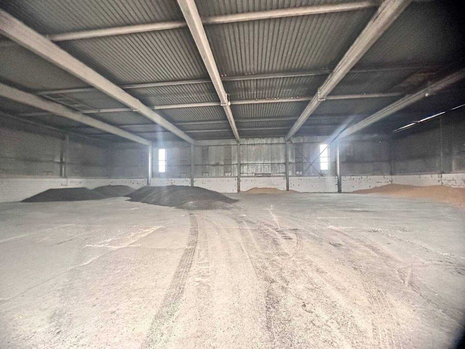 Продаж фермерського комплексу 26га. Земля, склади, сушарки, техніка