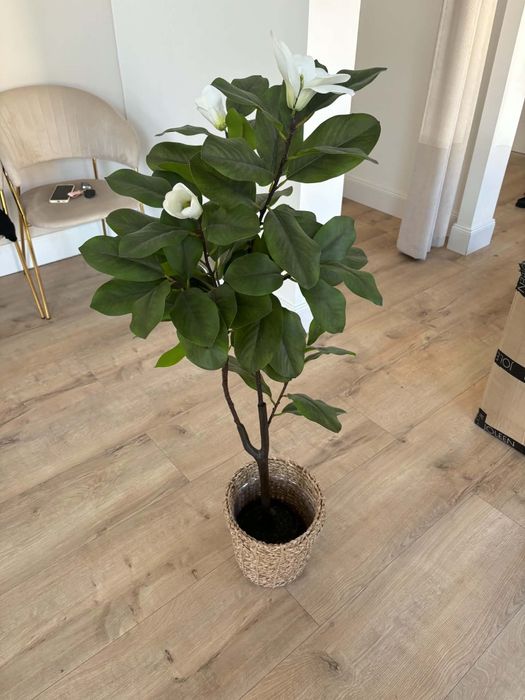 Sztuczny kwiat Magnolia biała