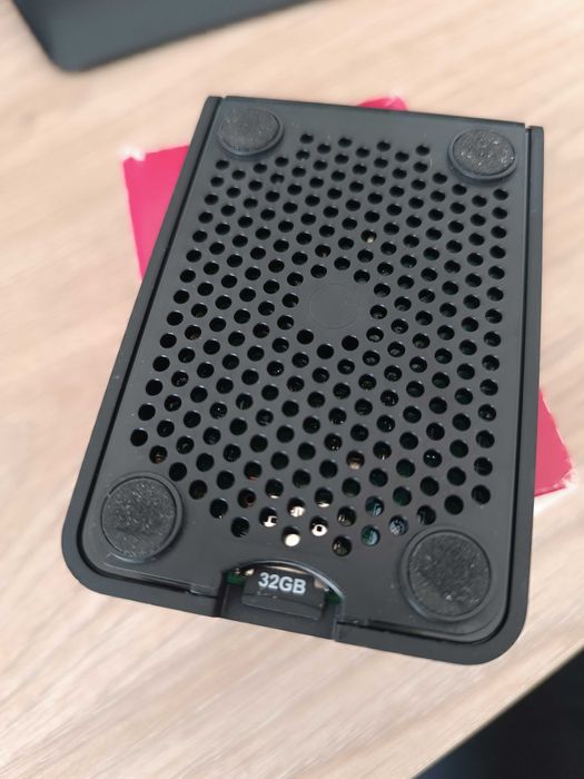 Raspberry Pi® 4 model B -4 GB RAM + Karta micro SD 32GB