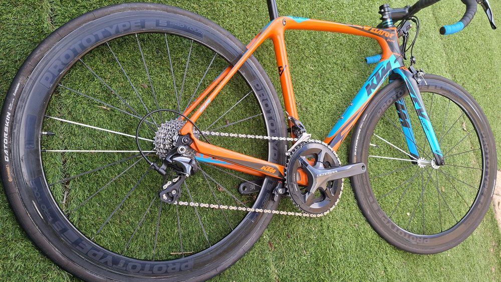 Ktm Revelator carbono t52