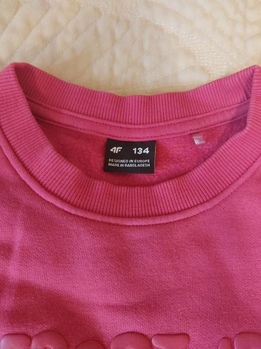 Bluza 4f rozmiar 134 róż