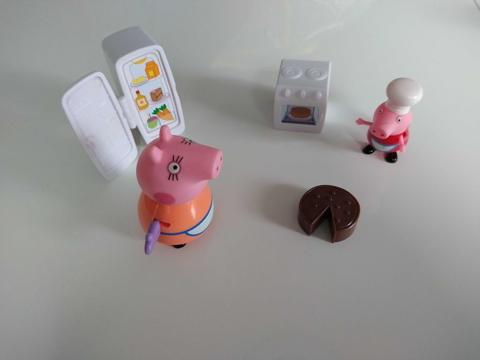 Zabawka Świnka Peppa Kuchnia + Figurki