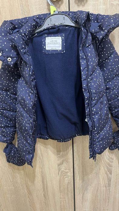 Зимова куртка. розмір 116. Ціна 400грн.