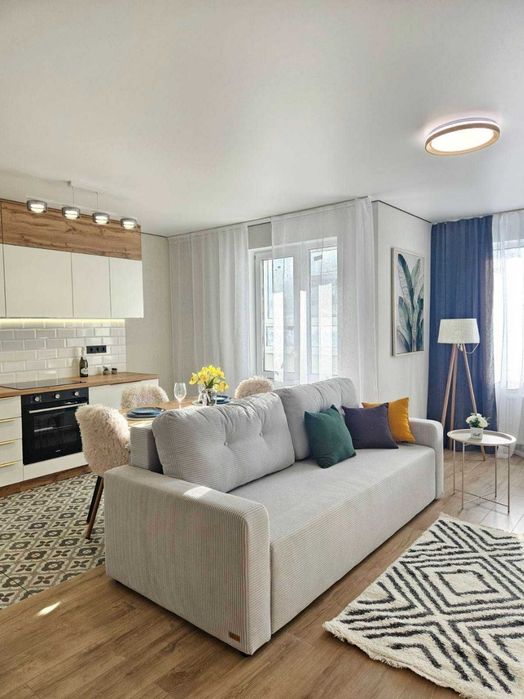 Стильна 1к кв в Новому ЖК на Озерній, метро Теремки!