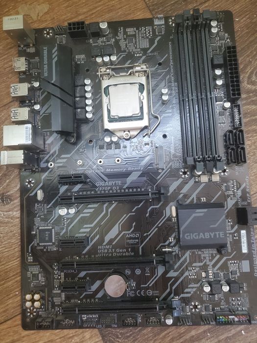 Комплект Gigabyte Z370P D3 + Intel Core i5-8600 (LGA 1151 v2)