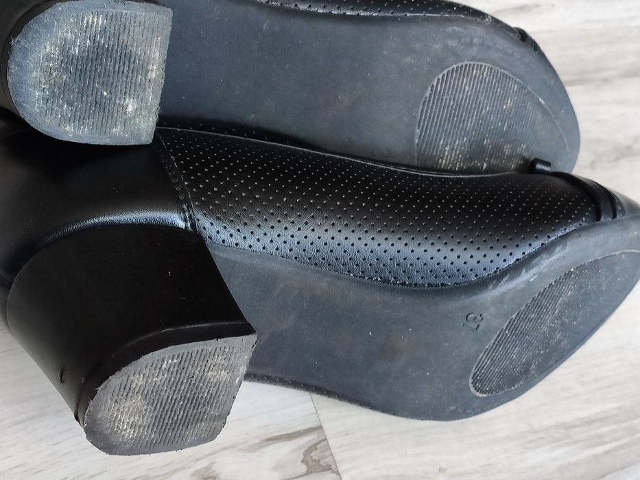 Buty skórzane 37
