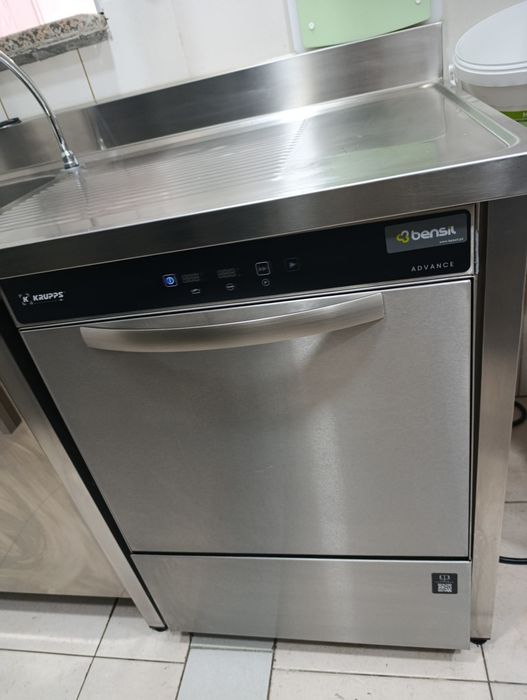 Máquina de lavar loiça445557929337825281
