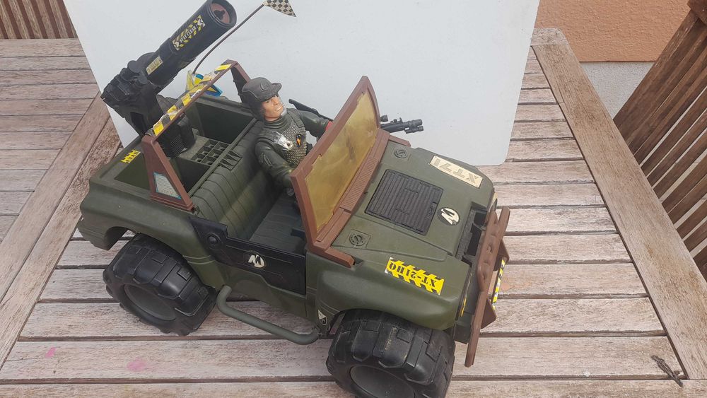 Jeep action man 1990