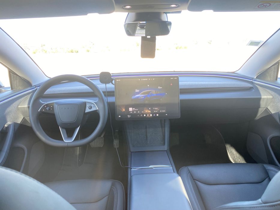 Tesla Model 3 Standard Range – 2024