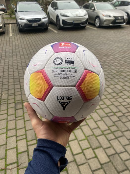 Футбольні мячі Select derbystar bundesliga оригінал