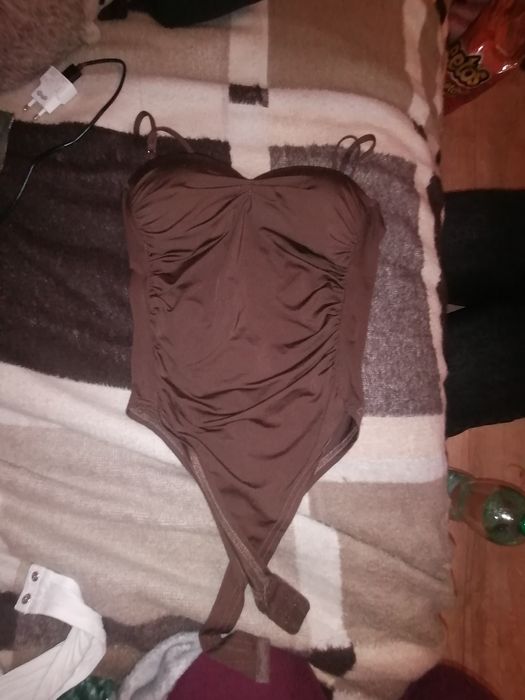 Brązowe body bez metki nowe