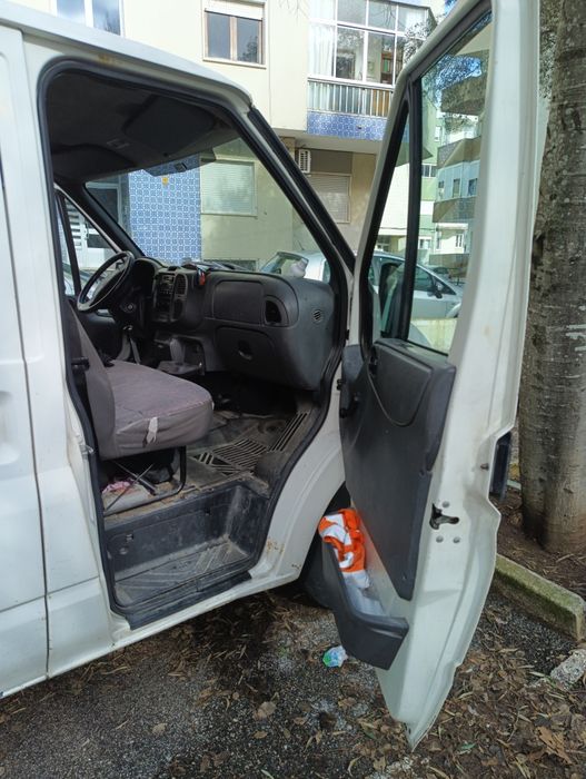 Carrinha para trabalho