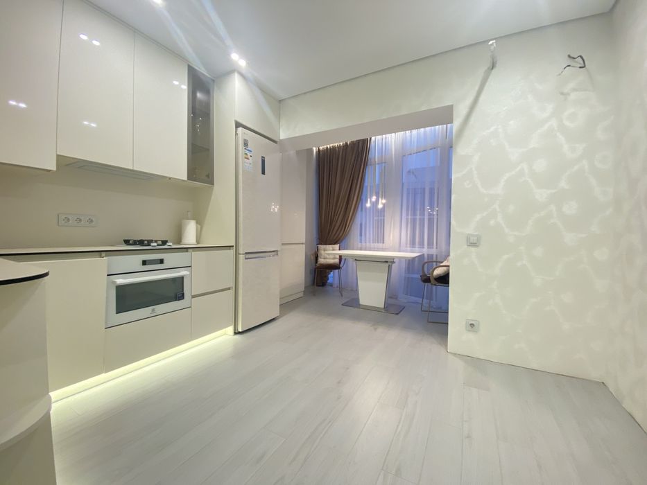 Ідеальна 1 кімн.кв.з новим ремонтом в ЖК "Ібіс"