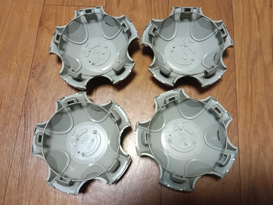 Ковпачки на диски Lexus б/у