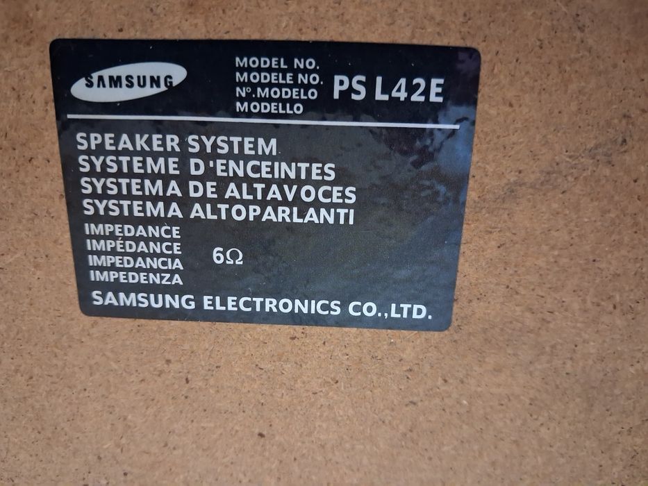 Wieża stereo Samsung MAX-L42 z głośnikami