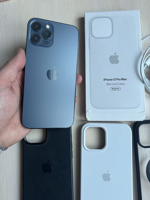 iPhone 12 Pro Max ідеал, неверлок