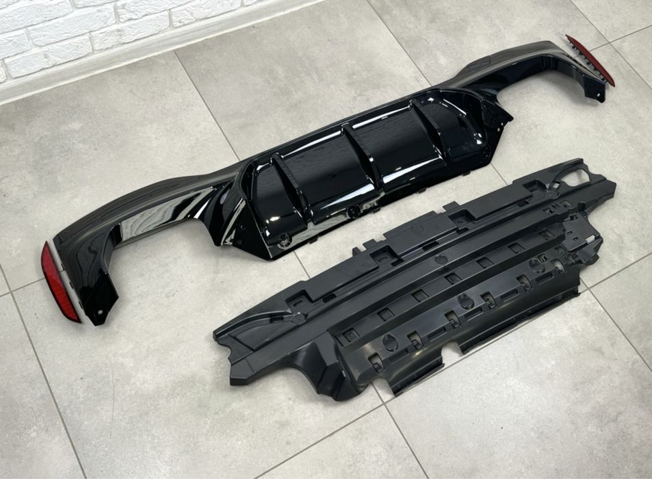 Диффузор накладка на бампер BMW 5 G30 на м пакет бмв г M5 черный