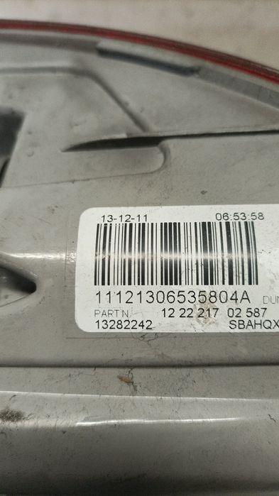 Farolim esquerdo OPEL Astra J