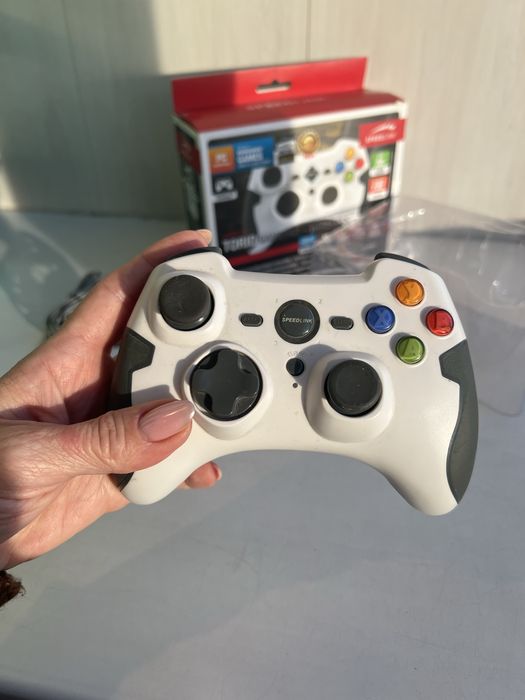 Геймпад безпровідний