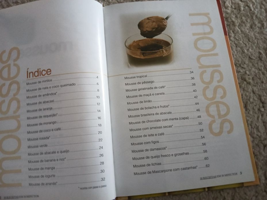 Mousses	Coleção  30 receitas em 30 minutos Como Novo!