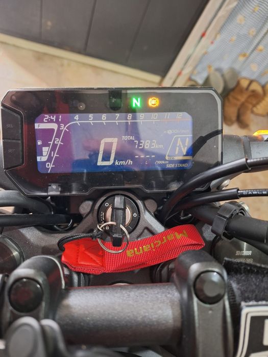 Honda cb300r como nova