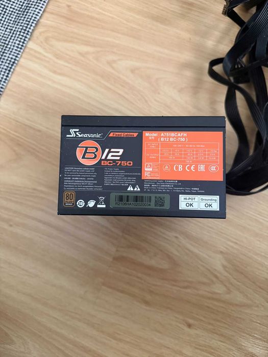 Fonte de Alimentação Seasonic B12 BC-750 750W 80+ Bronze