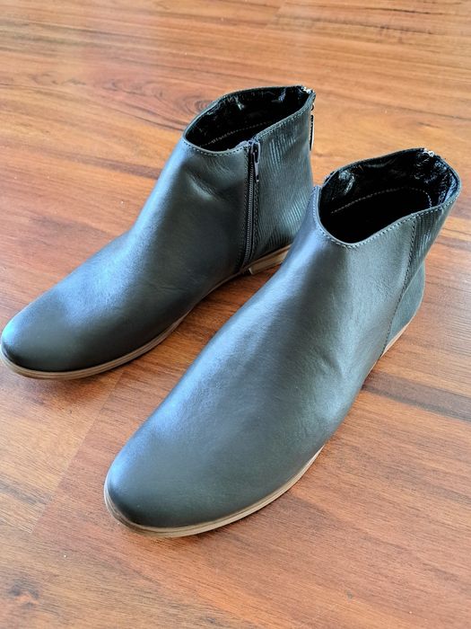 La femme shoes nowe buty botki skórzane szare 41