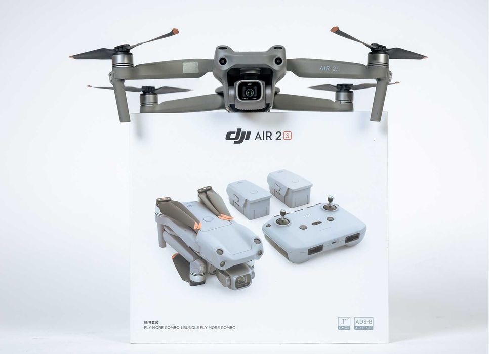 Dron DJI Air 2S Fly More Combo zestaw