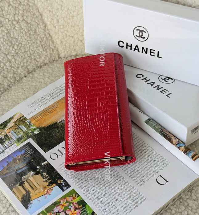 Кожаный красивый женский кошелек. Классический. Шкіряний гаманець