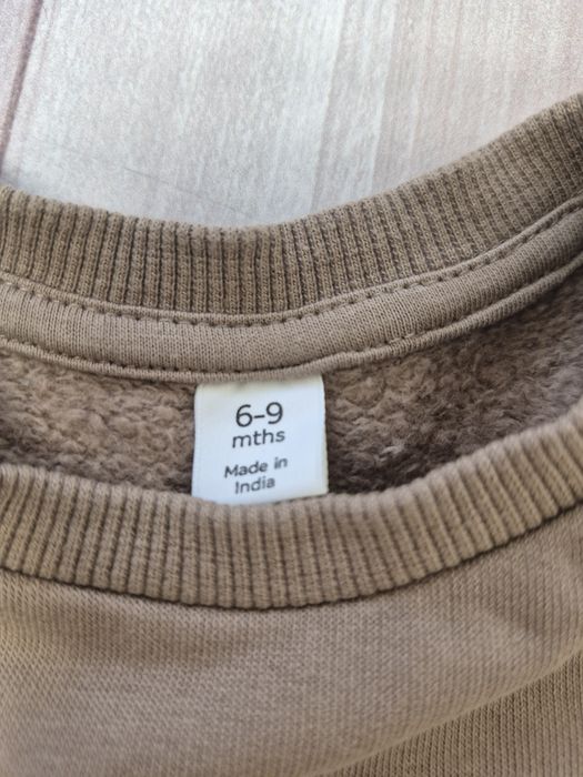 Трендовий утеплений світшот "M&S" на 6-9 місяців, зріст 72см.