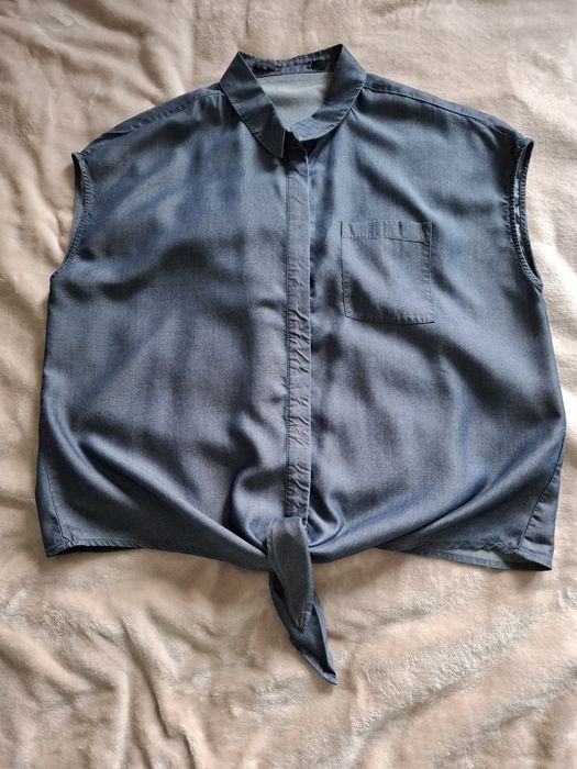 Granatowa a'la denim bluzka bez rękawów z wiązaniem