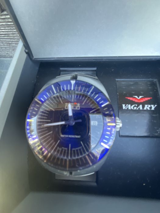 Наручний годинник Vagary не був у вжитку