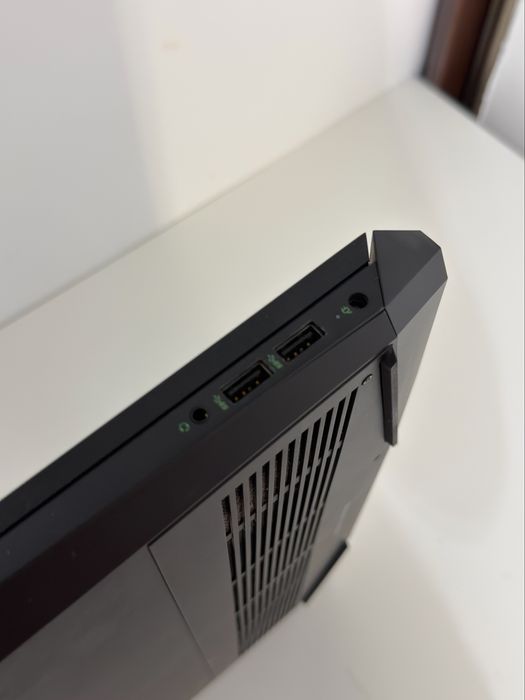 Sprzedam laptop gamingowy