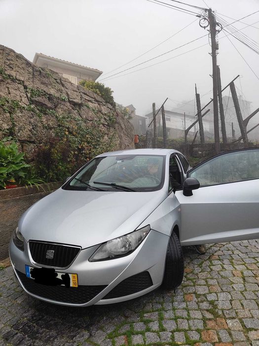 APENAS 127 MIL KM - SEAT Ibiza Van diesel 2011 / 1.4 TDI /