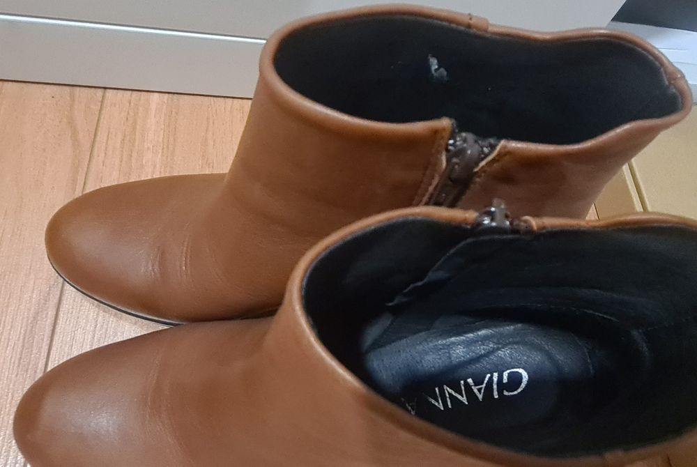 Botas Botins tamanho 40 em pele