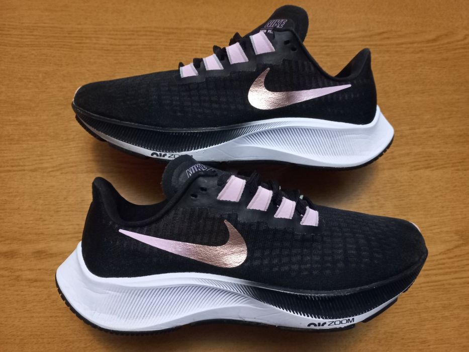 Бігові кросівки Nike Pegasus 37. Розм.38.стан чудовий,оригінал