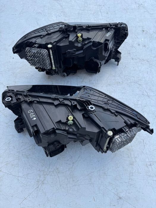 Передні фари BLACK BMW X5 G05 X6 G06 LCI