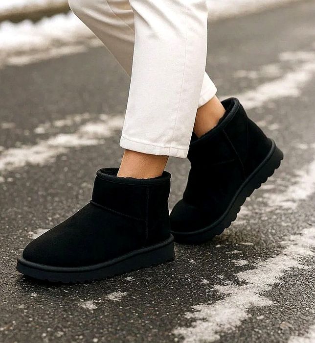 Новые угги 39 + носки