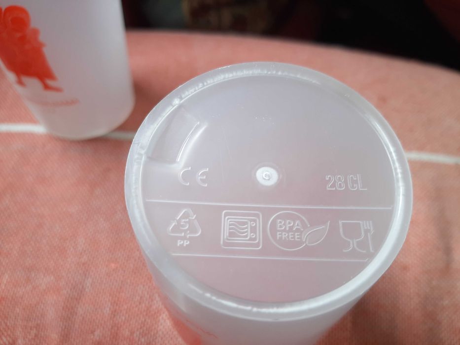 Copos plástico grosso, Hotel Vasco da Gama.Cartaxo Capital vinho.Taça.