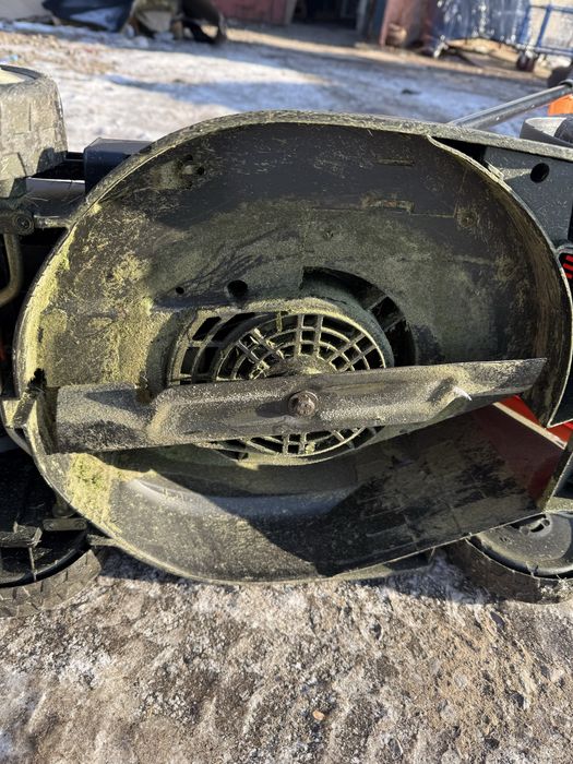 Kosiarka elektryczna kc 1400 lider