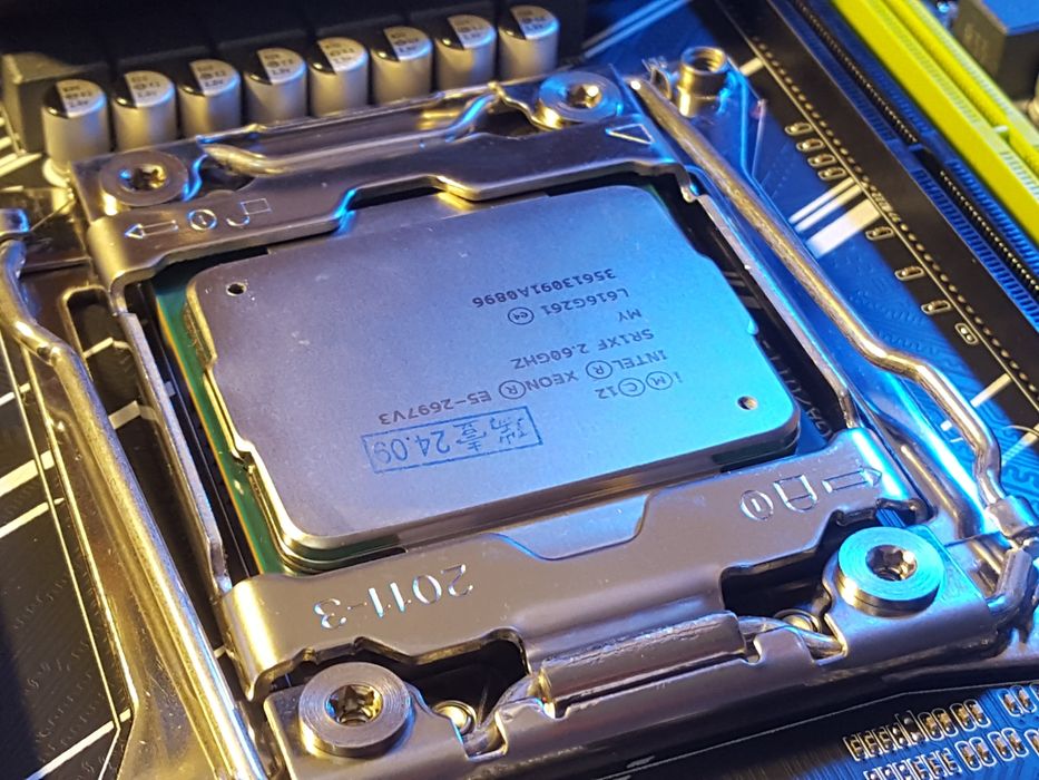 xeon 2697 v3 - купити комп'ютери та комплектуючі - Ціна на OLX.ua