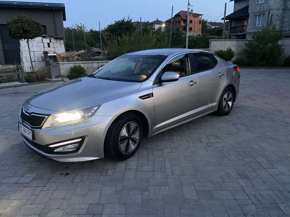 Kia Optima 2.0 hibrid (європа) 2013