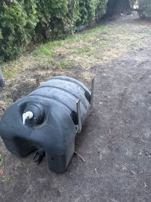 Pojemnik na wodę laweta bus 18 l