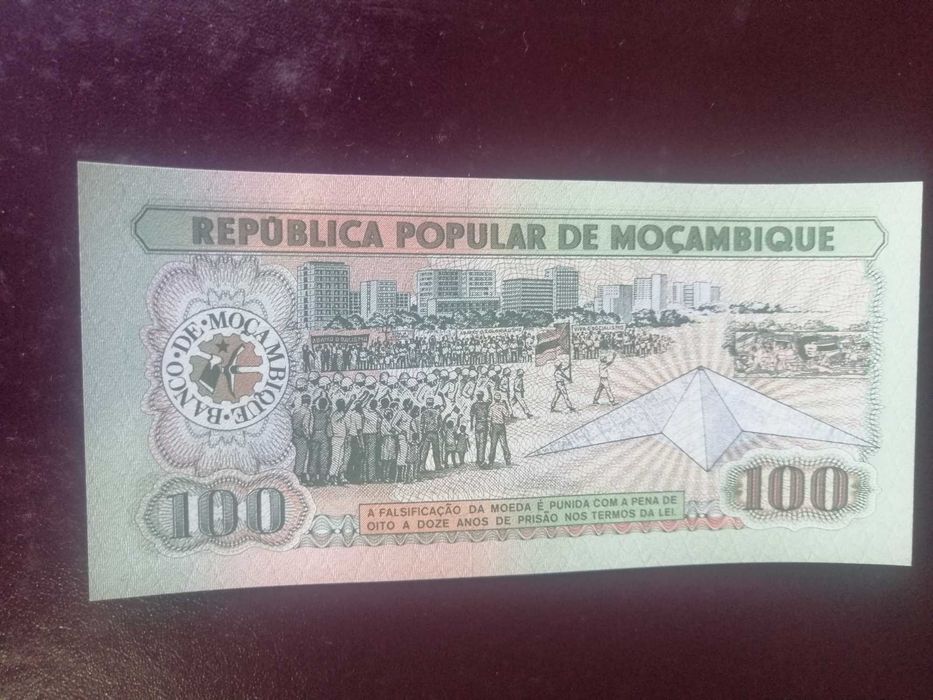 MOÇAMBIQUE 1 Nota NOVA NÃO Circulada 100 METICAIS de 1986 ver as fotos