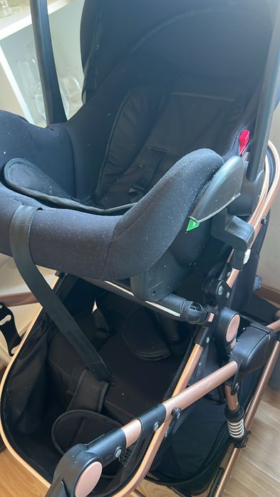 Carrinho de bebé 3 em 1