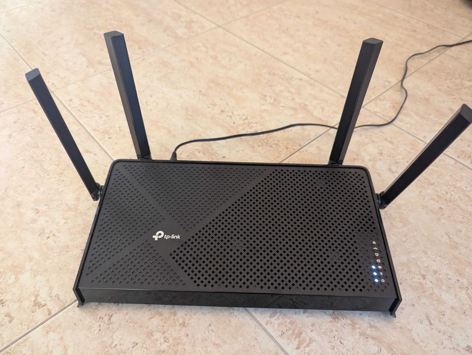 Router tplink  BE3600