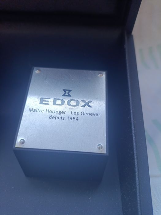 Коробка от наручных часов. Edox
